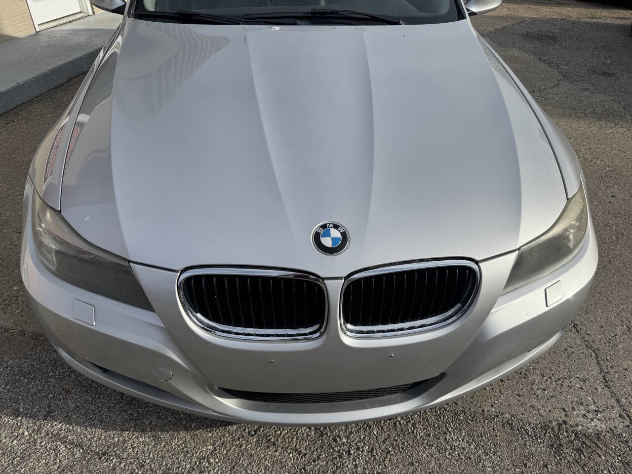 Used 2011 BMW 328i xDrive Sedan AWD/4WD image 11