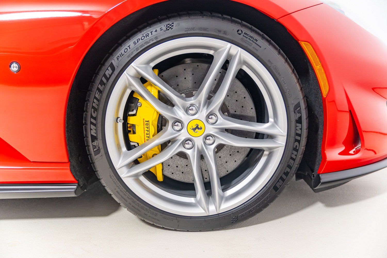 Certified 2023 Ferrari 812 GTS RWD image 24