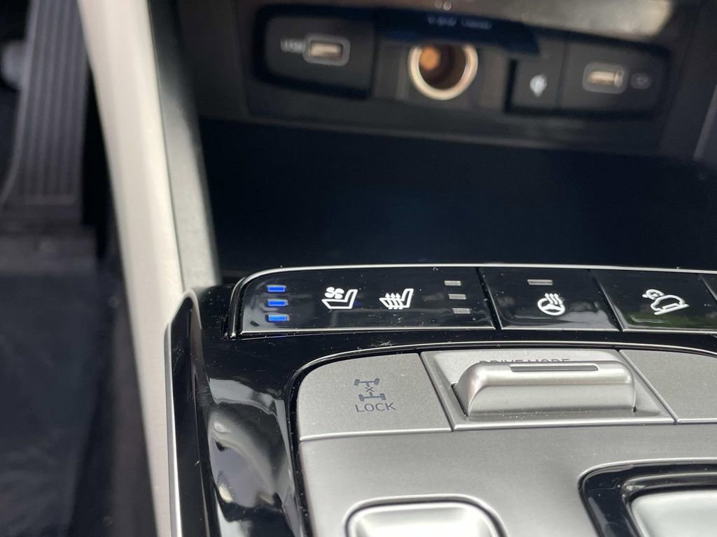 Certified 2024 Hyundai Tucson Limited image 13