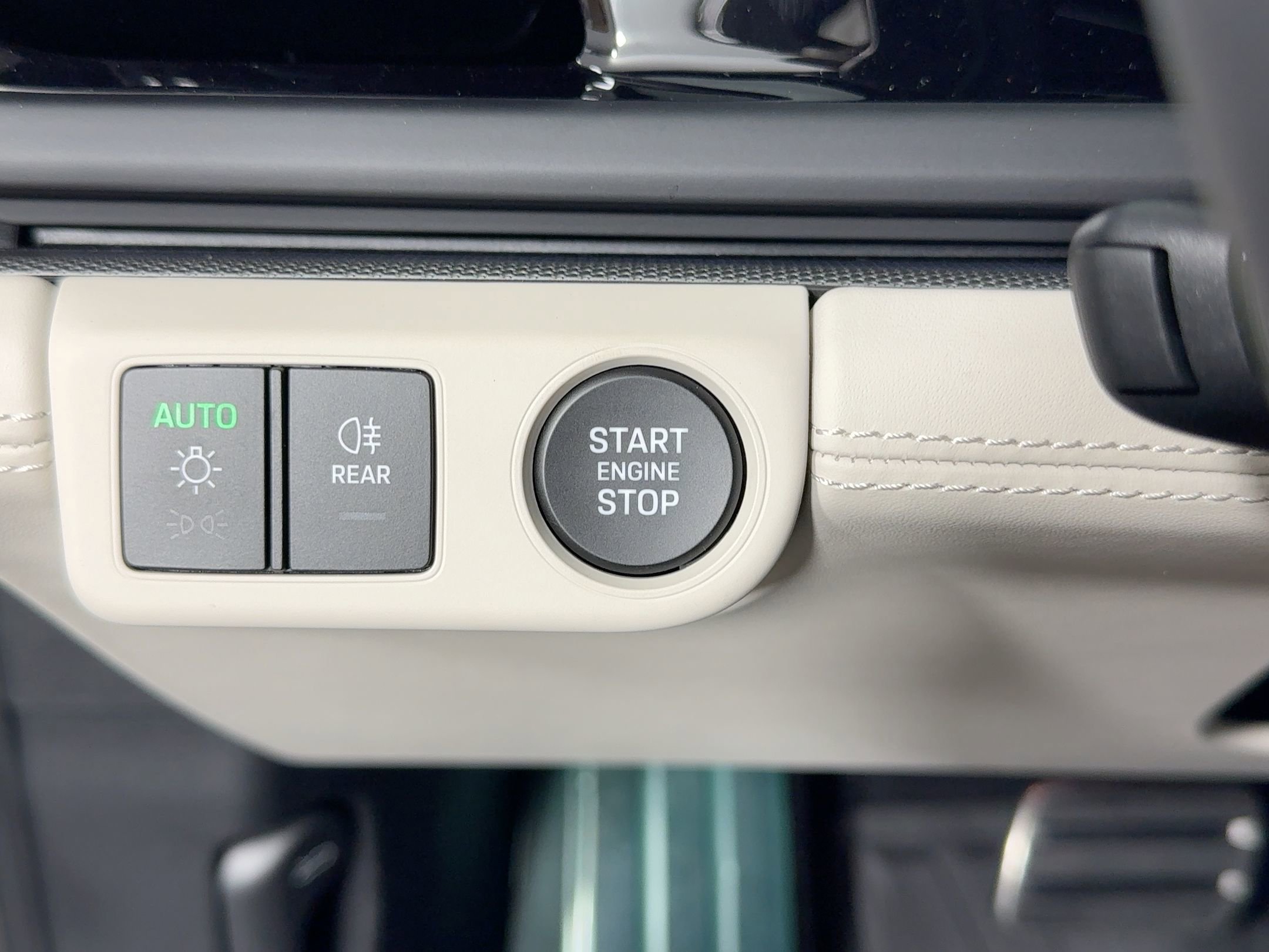 New 2026 Porsche Panamera image 25