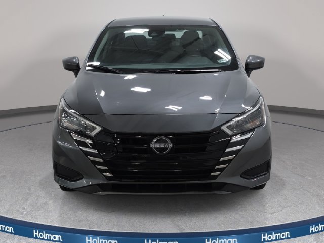 Used 2025 Nissan Versa SV FWD image 3