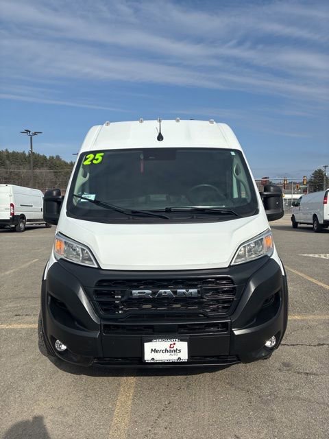 Used 2025 RAM ProMaster 2500 w/ Convenience Group image 2