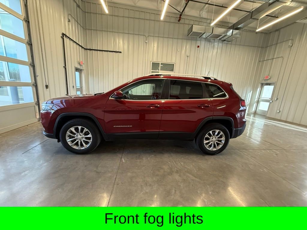 Used 2019 Jeep Cherokee Latitude w/ Cold Weather Group image 8