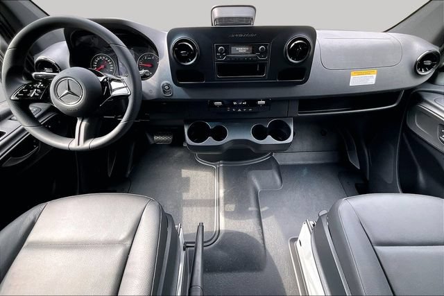 New 2026 Mercedes-Benz Sprinter 2500 image 7