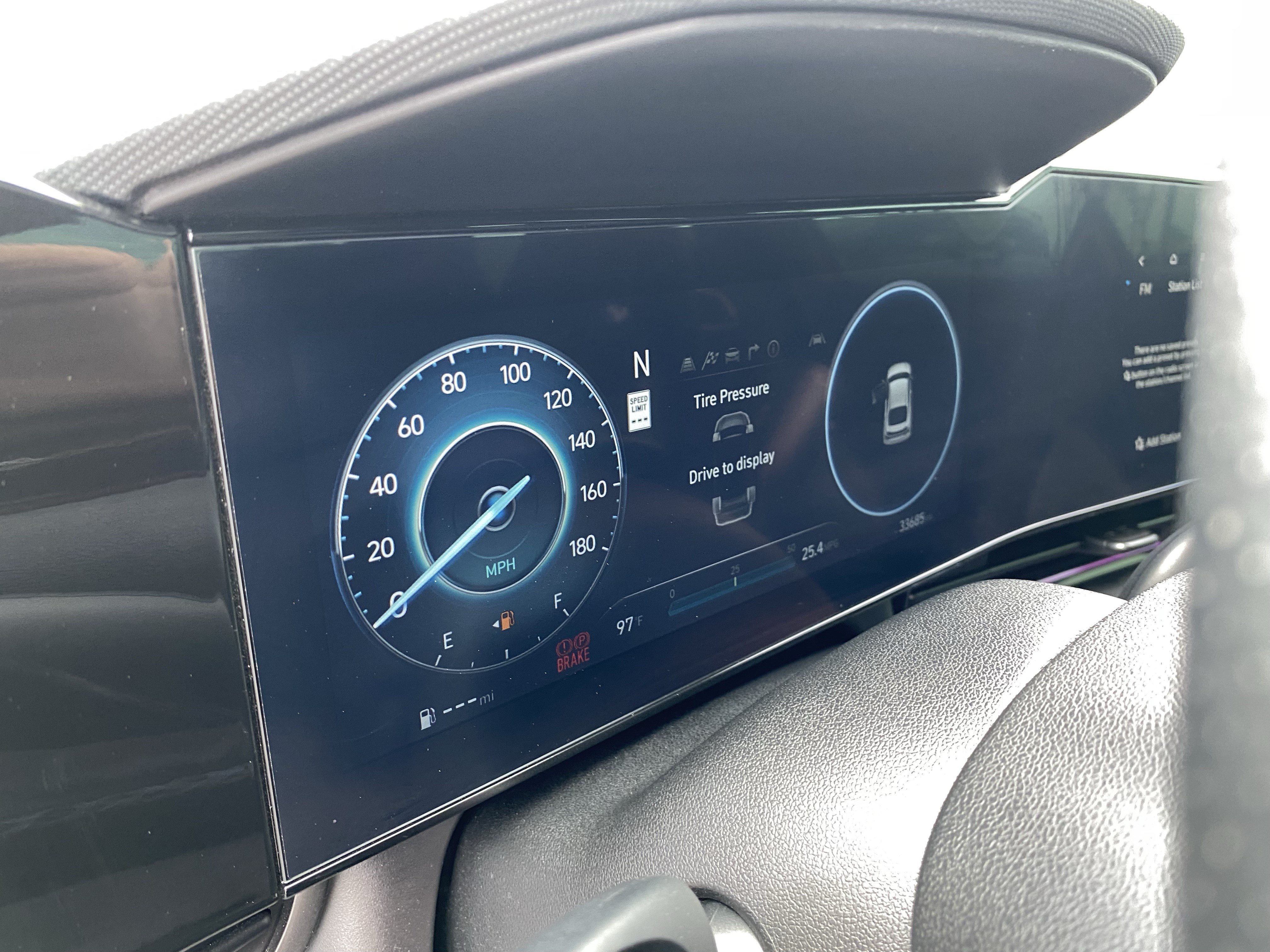 Certified 2024 Hyundai Elantra N FWD image 29