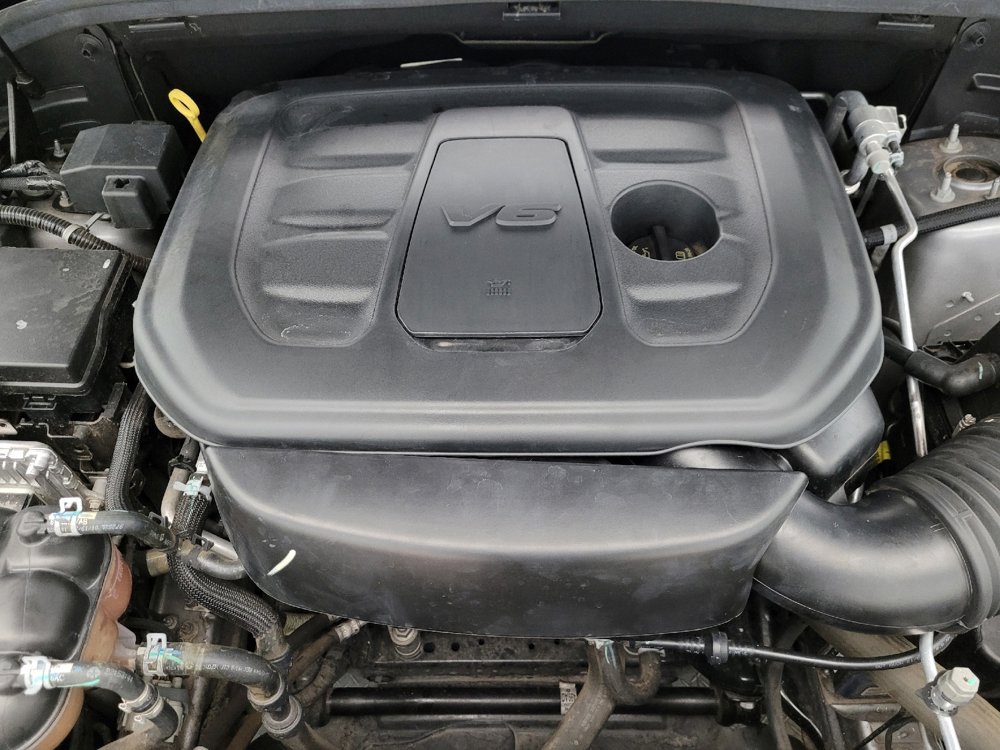 Used 2021 Jeep Grand Cherokee Laredo image 30