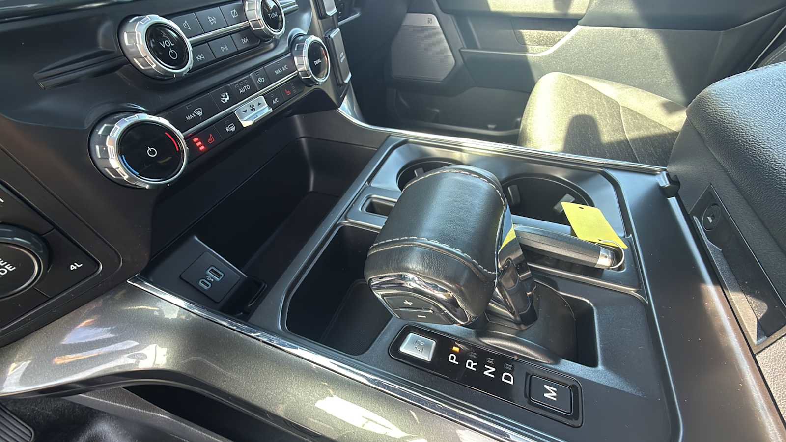 Used 2022 Ford F150 XLT w/ Equipment Group 302A High image 24