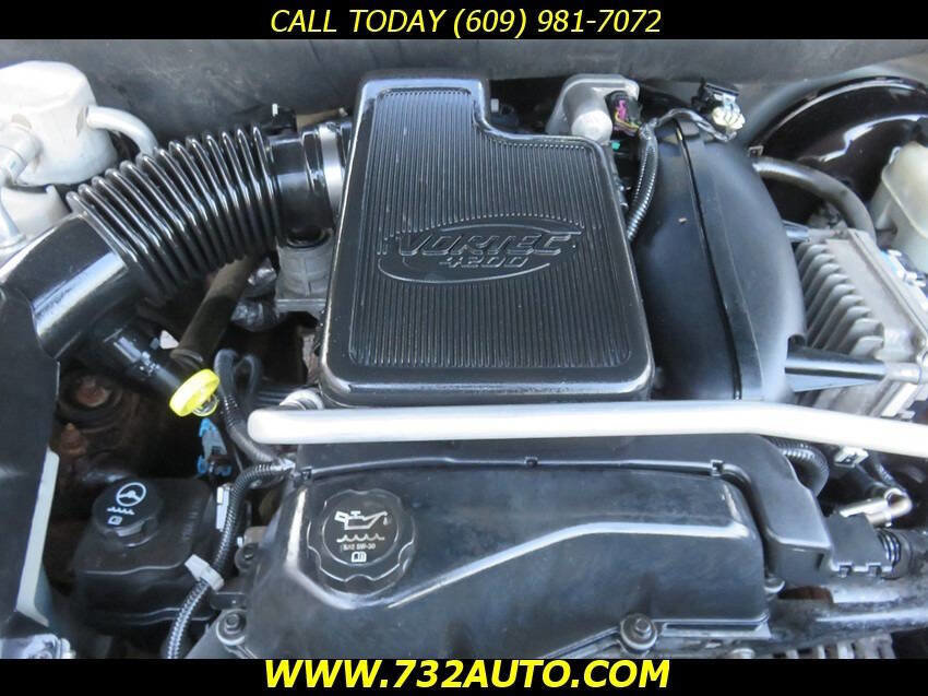 Used 2005 Chevrolet TrailBlazer LS w/ LS Preferred Equipment Group image 17