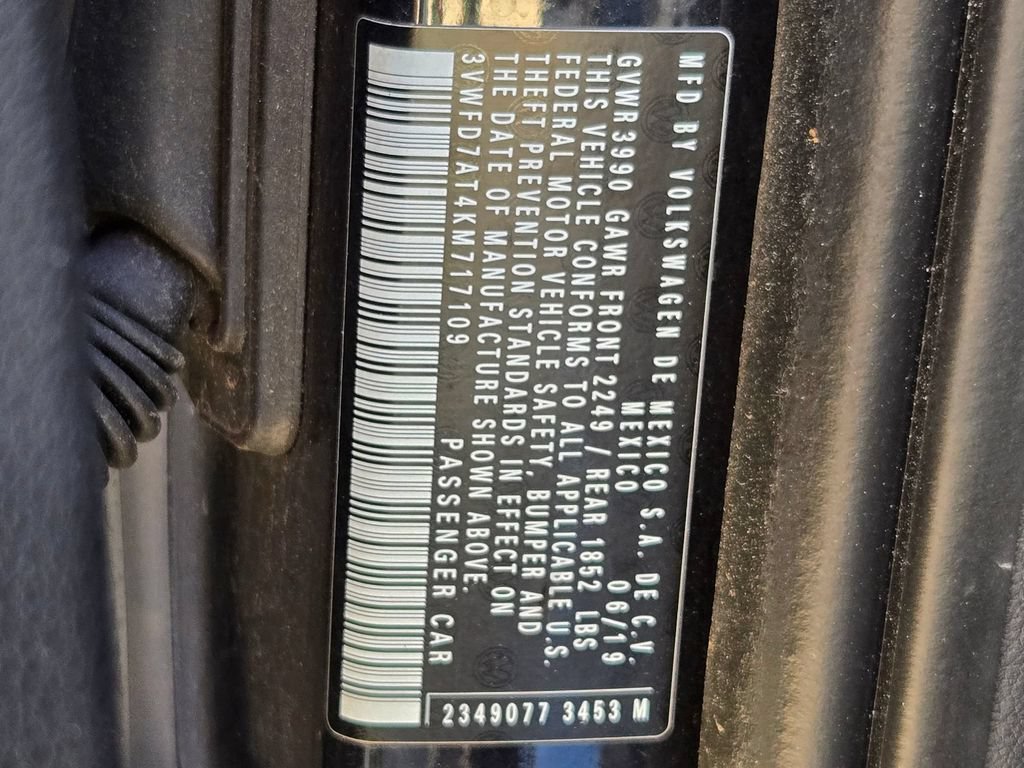 Used 2019 Volkswagen Beetle 2.0T S FWD image 14
