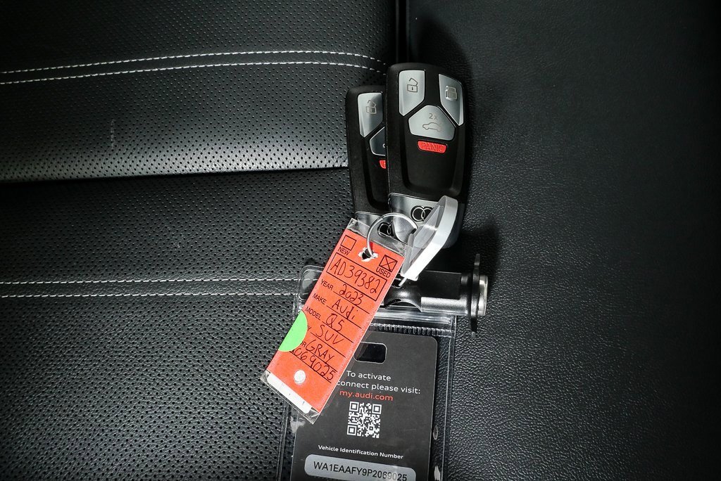 Used 2023 Audi Q5 2.0T Premium Plus w/ Premium Plus Package image 26