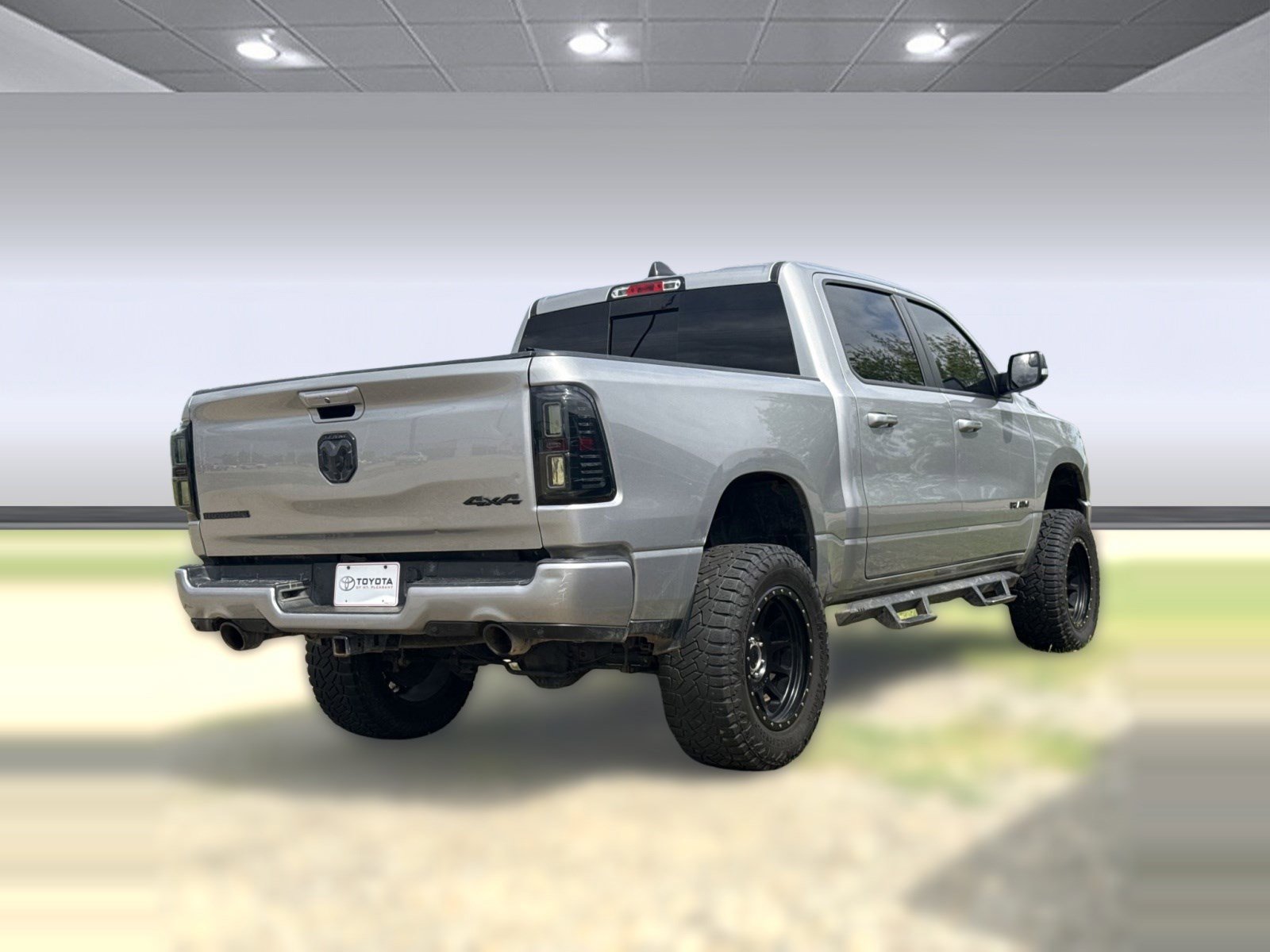 Used 2021 RAM 1500 Big Horn AWD/4WD image 22