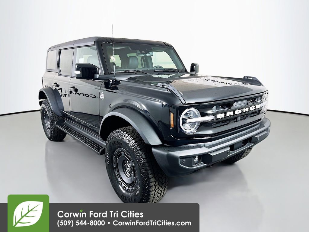 New 2025 Ford Bronco Outer Banks w/ Sasquatch Package image 1
