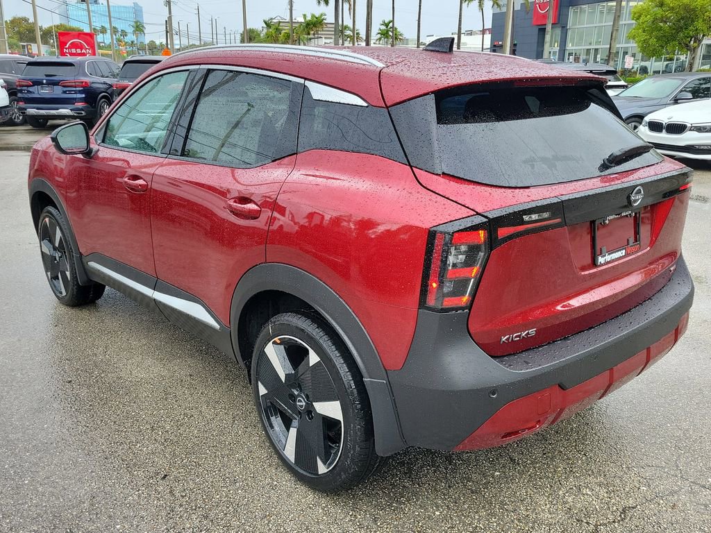 New 2026 Nissan Kicks SR image 5