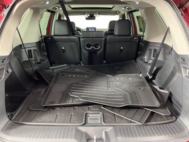 Used 2025 Honda Pilot Touring image 50