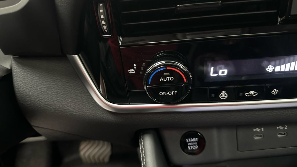 New 2026 Nissan Rogue Platinum AWD/4WD image 22