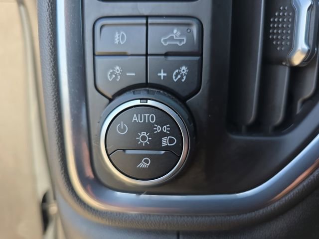 Used 2020 Chevrolet Silverado 1500 LT Trail Boss image 24