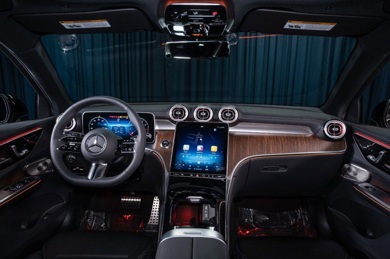 New 2026 Mercedes-Benz GLC 300 4MATIC image 14