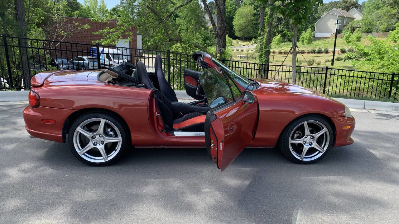 Used 2004 MAZDA MX-5 Miata MAZDASPEED RWD image 30