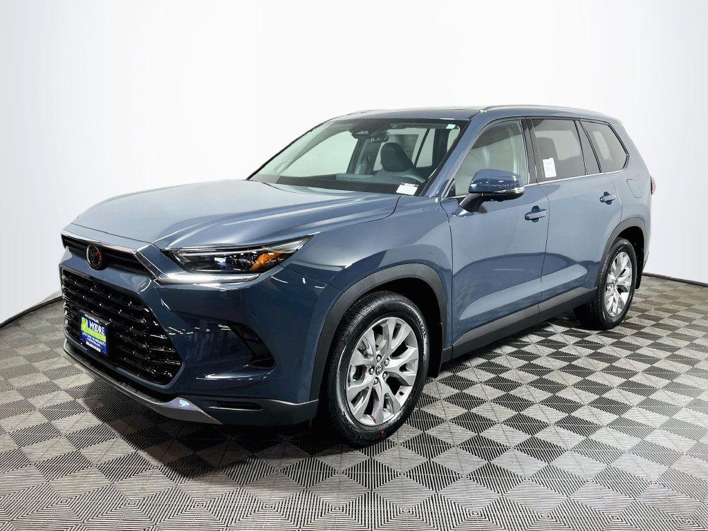 New 2026 Toyota Grand Highlander AWD Hybrid image 3