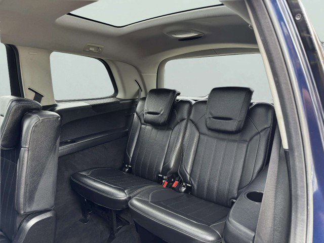 Used 2014 Mercedes-Benz GL 450 4MATIC image 36