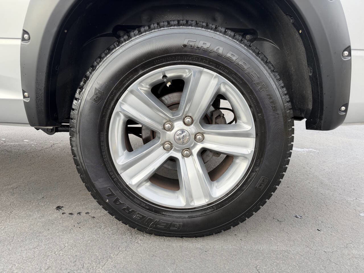 Used 2012 RAM 1500 Express image 7