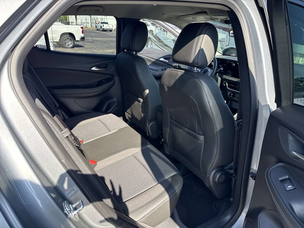 Certified 2026 Buick Encore GX Preferred FWD image 34