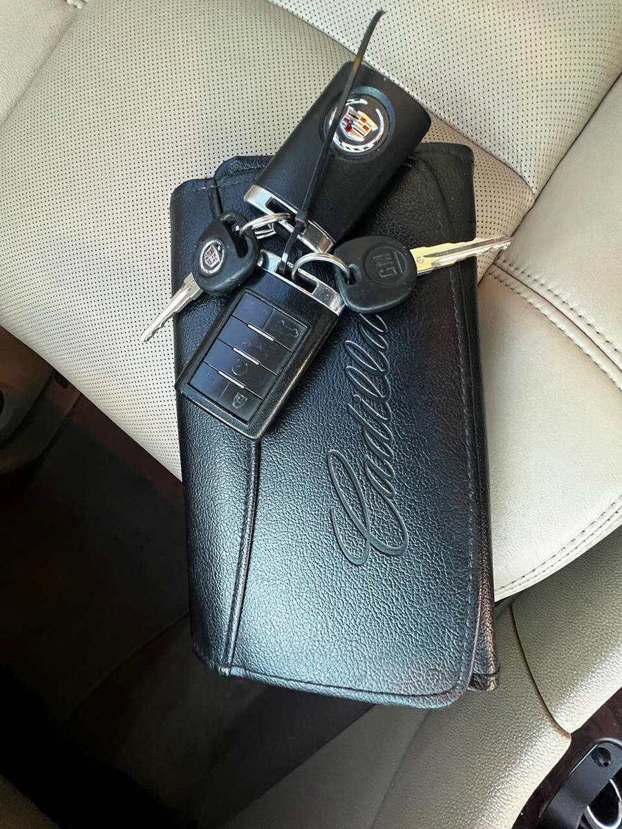 Used 2014 Cadillac Escalade Premium image 37