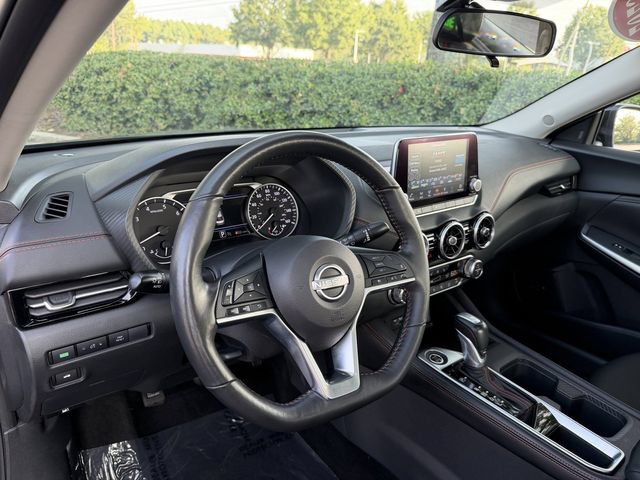 Used 2025 Nissan Sentra SR w/ SR Premium Package FWD image 12