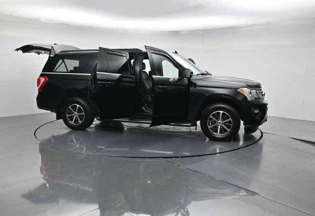 Used 2020 Ford Expedition Max XLT w/ Equipment Group 202A AWD/4WD image 57