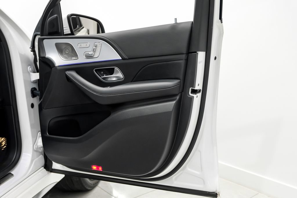 Used 2024 Mercedes-Benz GLE 63 AMG S image 39