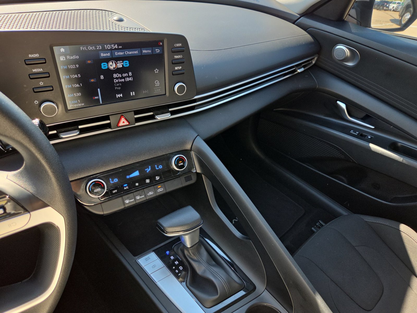 Used 2021 Hyundai Elantra SEL FWD image 13