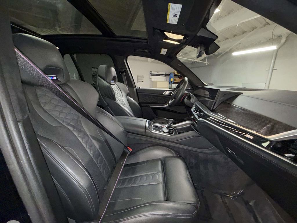 Used 2025 BMW X5 M Competition w/ Executive Package image 14