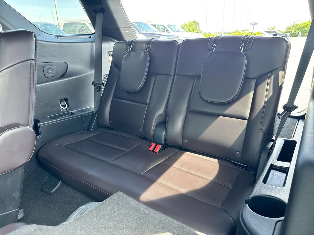 Used 2025 Ford Explorer Platinum w/ LUX Leather Package AWD/4WD image 25