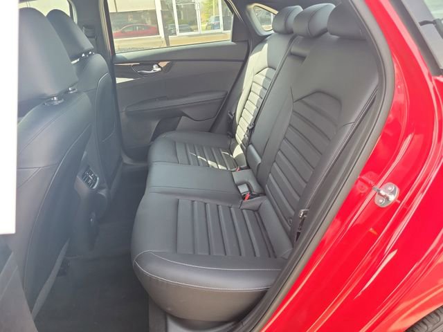 Used 2024 Kia Forte GT-Line w/ GT-Line Premium Package image 5