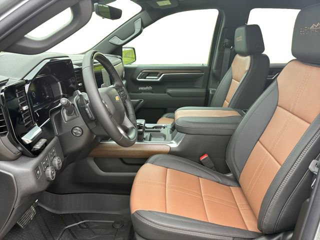New 2026 Chevrolet Silverado 1500 High Country AWD/4WD image 11