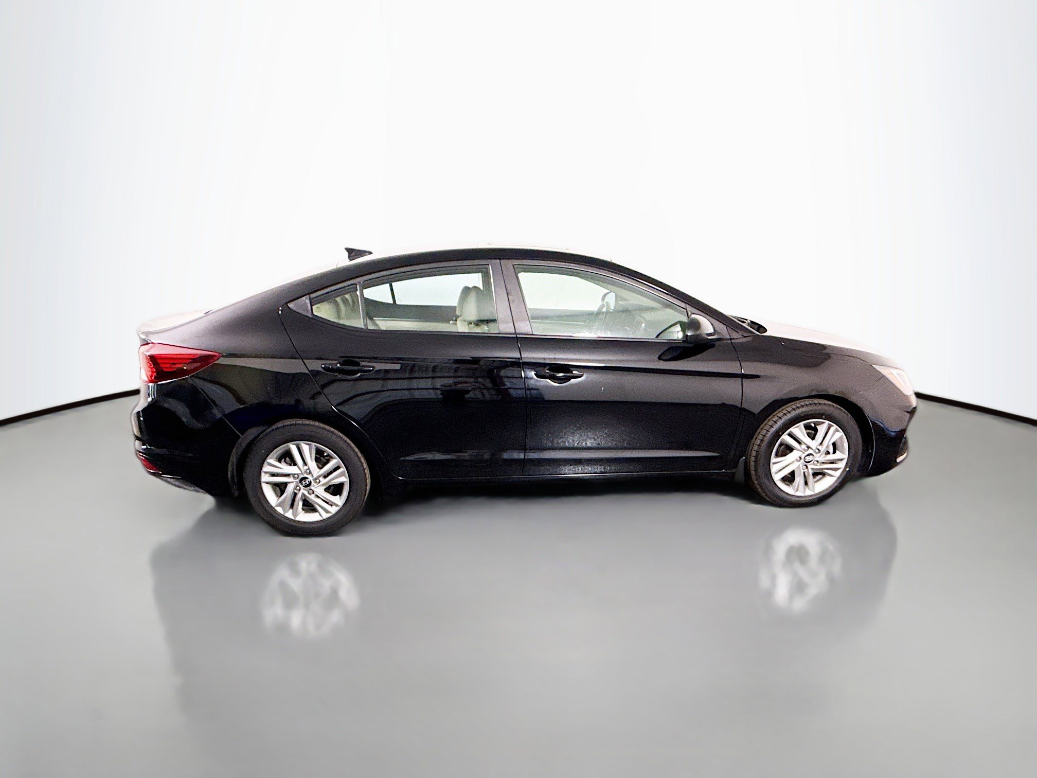 Used 2019 Hyundai Elantra Value Edition FWD image 11