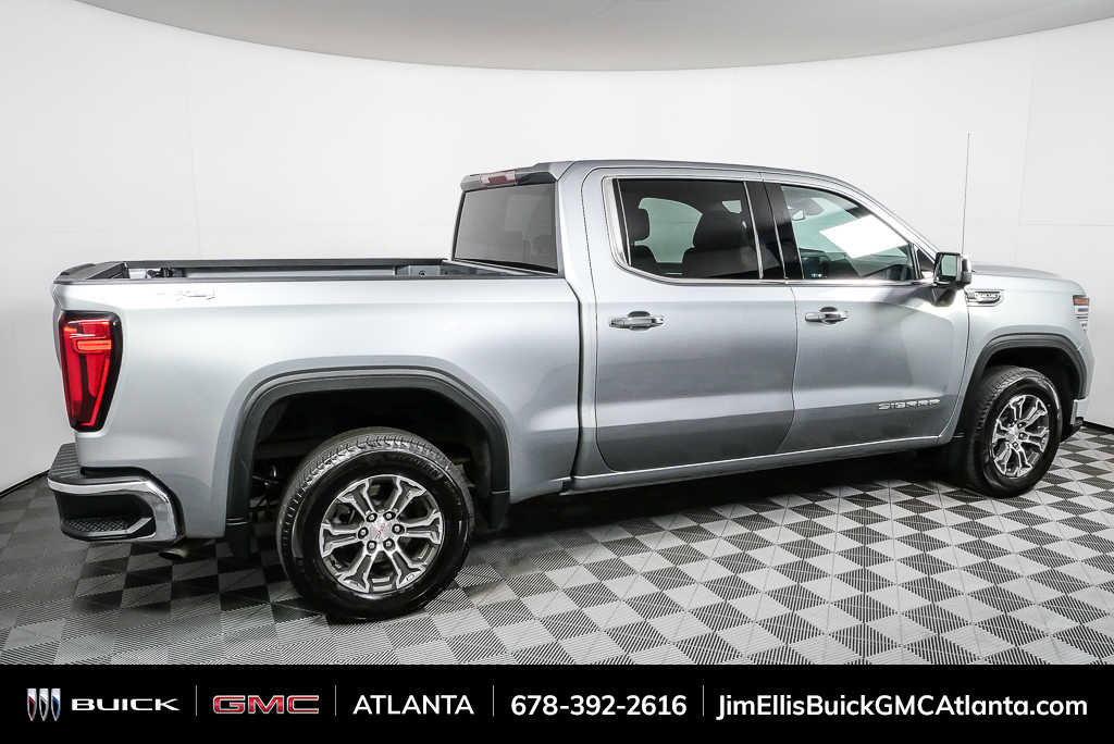 Used 2025 GMC Sierra 1500 SLT AWD/4WD image 25