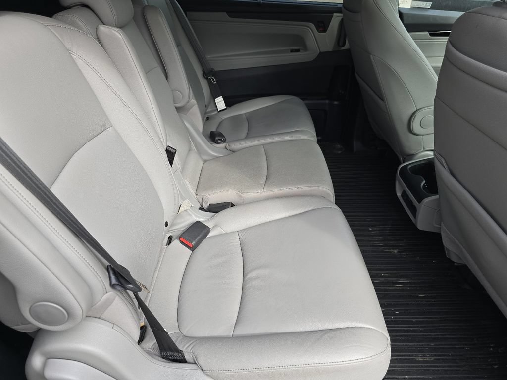 Used 2023 Honda Odyssey Touring image 20