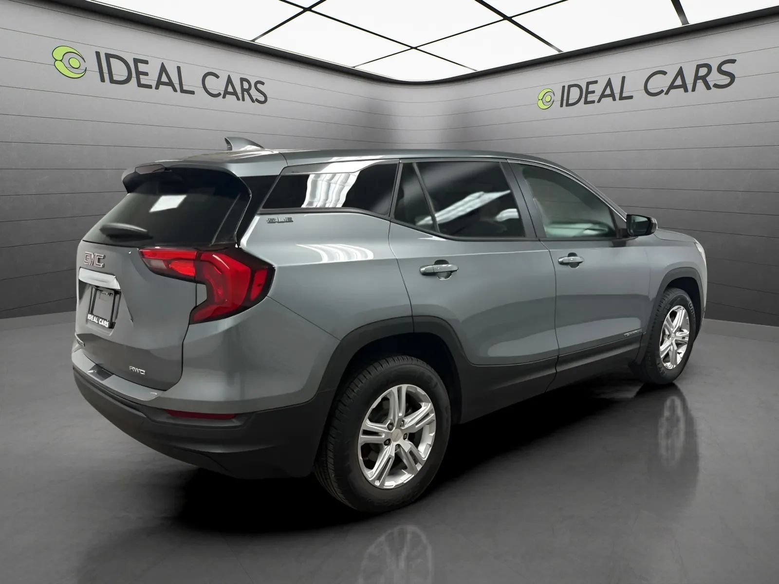 Used 2018 GMC Terrain SLE AWD/4WD image 5