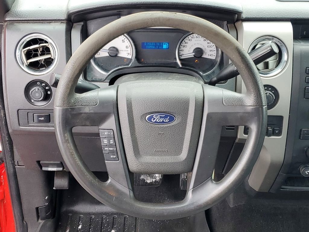 Used 2011 Ford F150 XLT w/ Trailer Tow Pkg image 20