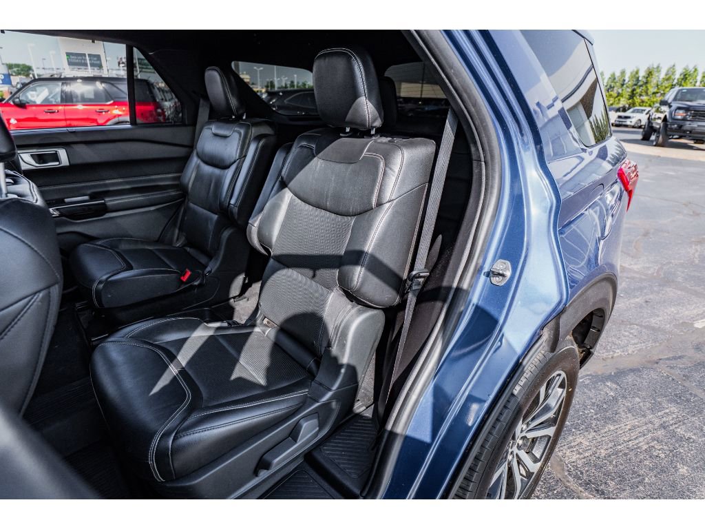 Used 2021 Ford Explorer ST w/ Equipment Group 401A AWD/4WD image 23