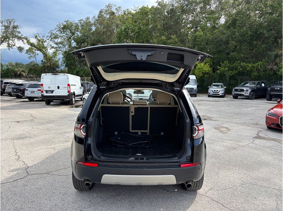 Used 2019 Land Rover Discovery Sport HSE AWD/4WD image 49
