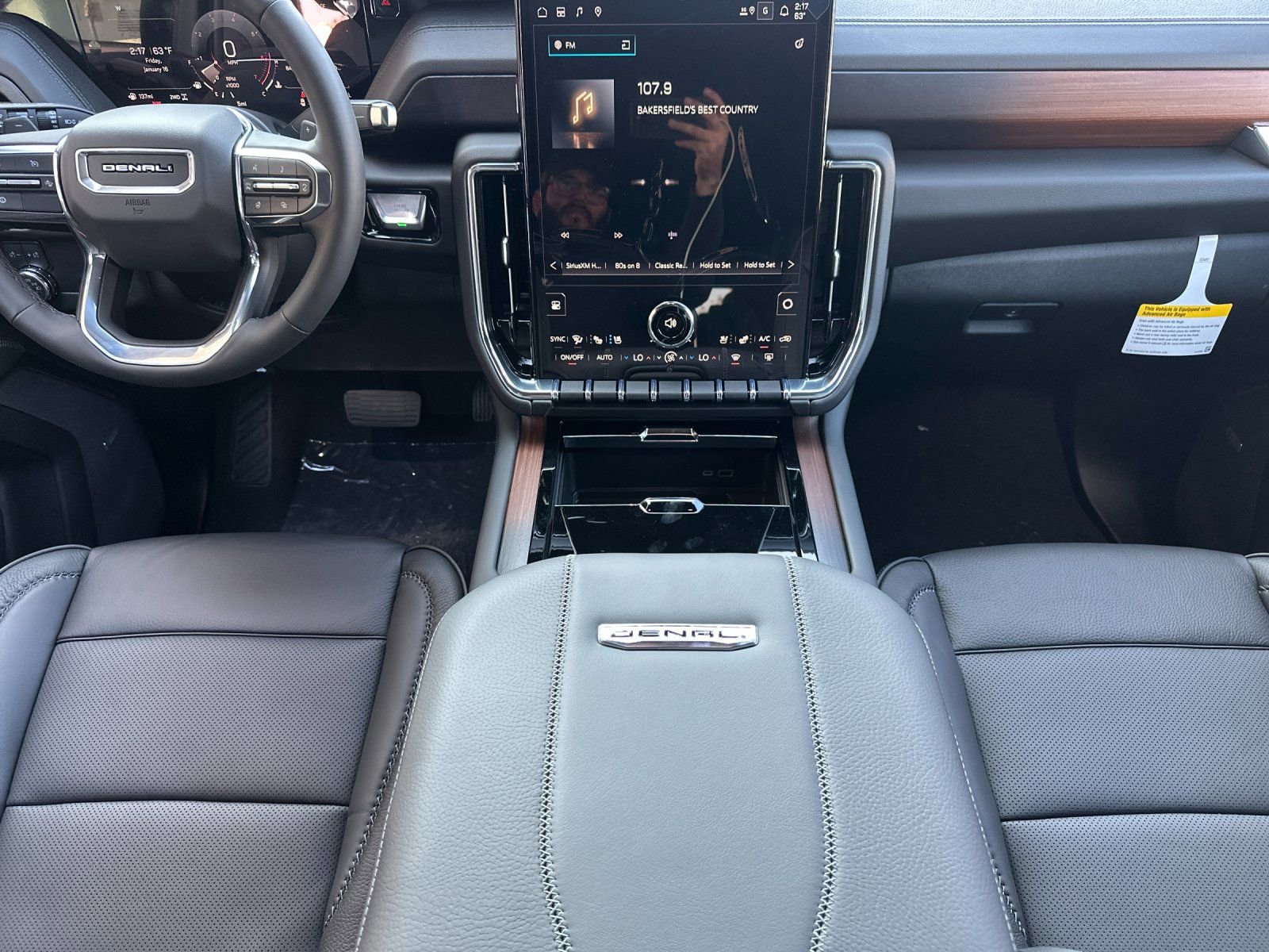 New 2026 GMC Yukon XL Denali w/ Sun & Power Step Package AWD/4WD image 13