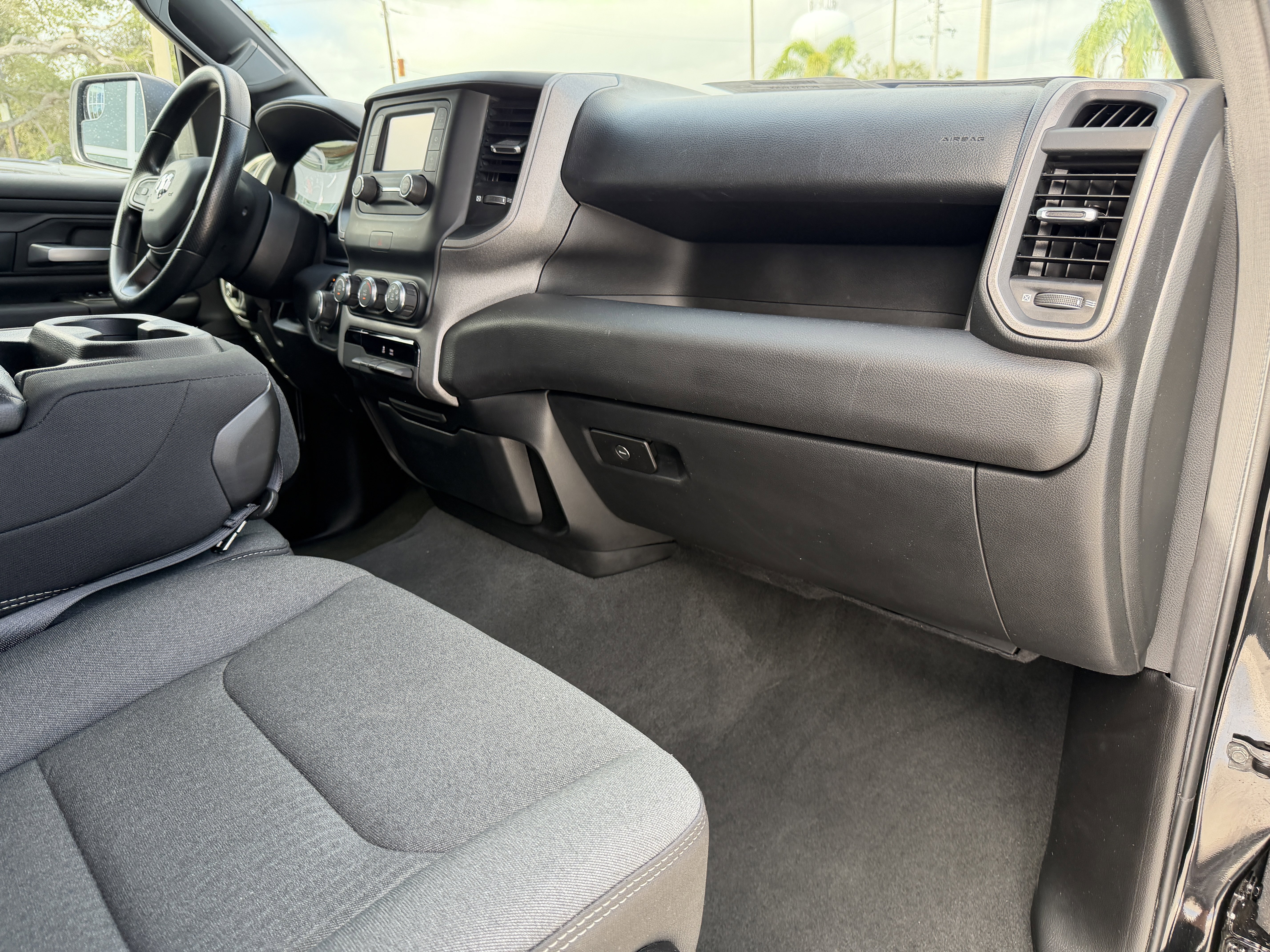 Used 2024 RAM 1500 Tradesman w/ Night Edition image 11