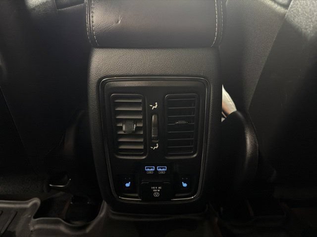 Certified 2017 Jeep Grand Cherokee Overland AWD/4WD image 34