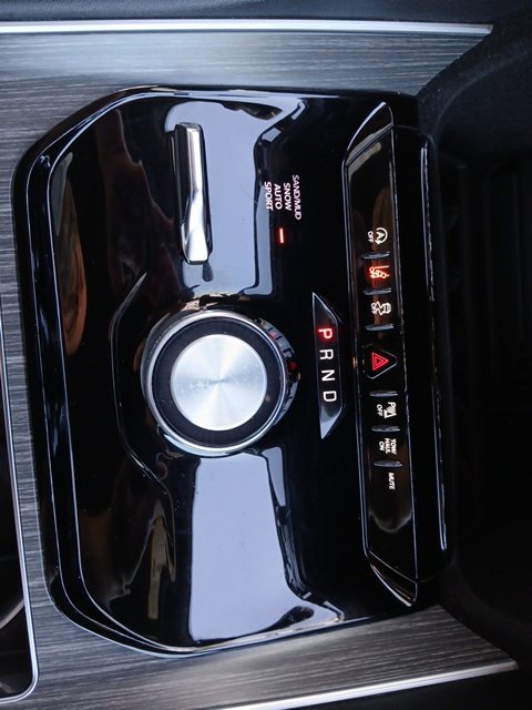 Used 2024 Jeep Wagoneer Series II AWD/4WD image 41