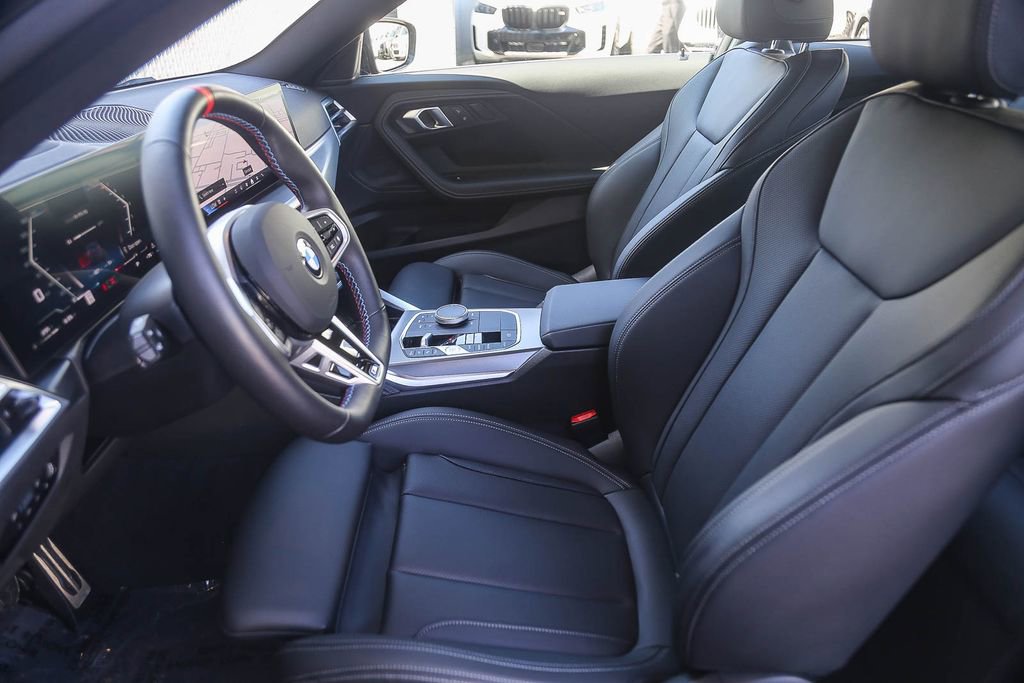 Used 2025 BMW M240i Coupe RWD image 14
