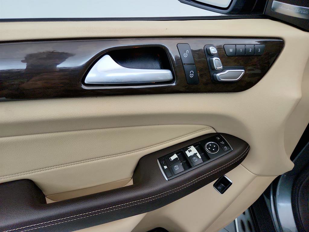 Used 2018 Mercedes-Benz GLE 350 image 22