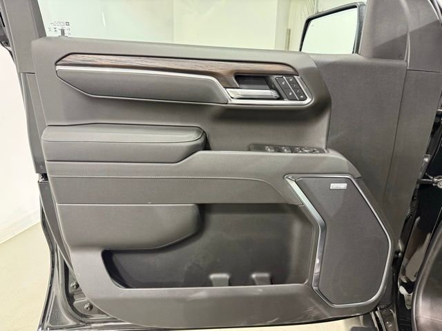 New 2026 GMC Sierra 1500 SLT w/ SLT Premium Package image 10