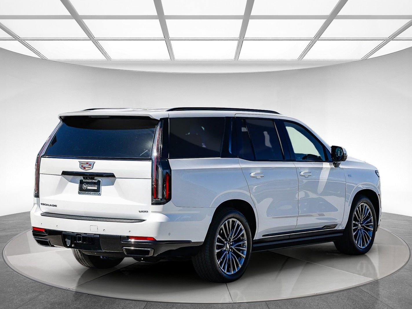 Used 2025 Cadillac Escalade Sport Platinum AWD/4WD image 4